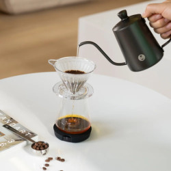 Timemore Black Mirror DOT (black) – en kompakt barista-skala med bluetooth